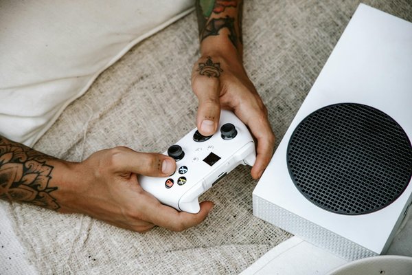 Quais são as armadilhas comuns ao usar influenciadores de mídias sociais?