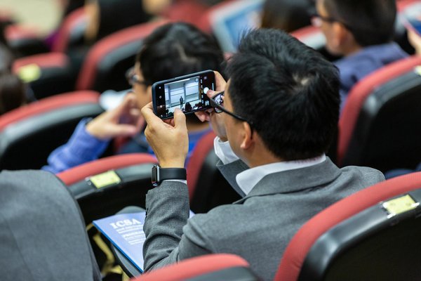 Como o desenvolvimento de aplicativos móveis pode beneficiar sua empresa?